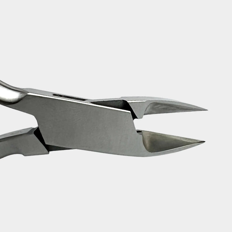 Pince à ongles - Coupe droite - 13 cm - Mors plats 16 mm - Ressort tournant - Inox - Essential by My Podologie Essential 