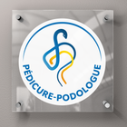 Plaque pédicure-podologue avec logo officiel - Plexiglas 45x45cm - Avec entretoises